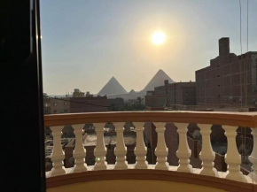 Giza pyramids view apartment